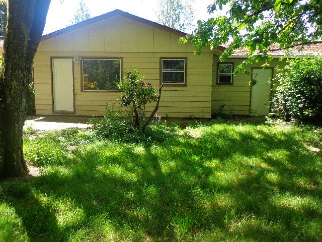 373 Sacre Lane N, Monmouth, OR 97361