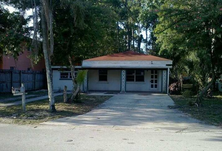 2162 Stella St, Fort Myers, FL 33901