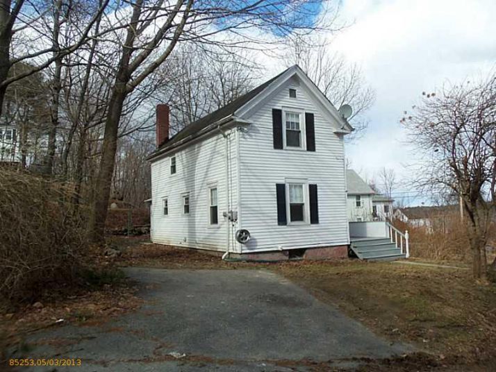 7 Getchell St, Bath, ME 04530