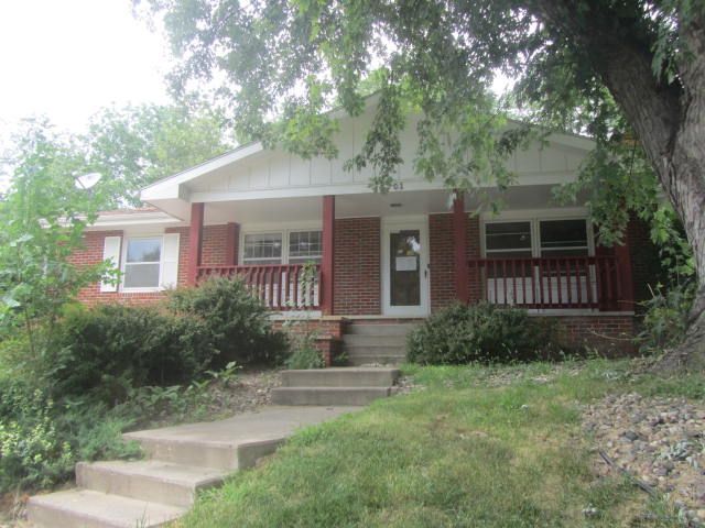 5701 Myers Ave, Sioux City, IA 51106