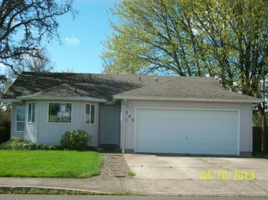 380 S 5th Street, Jefferson, OR 97352