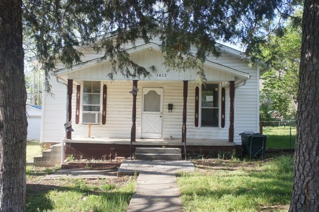 1412 W Vinita Avenue, Sulphur, OK 73086