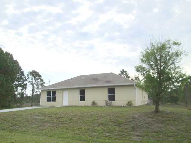 629 Cypress Ave S, Lehigh Acres, FL 33974