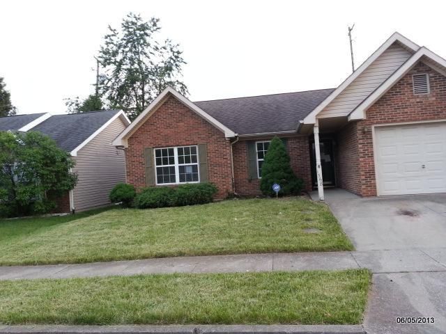 1568 Lindy Ln, Lexington, KY 40505