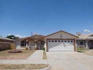 9749 La Morenita Cir, El Paso, TX 79927