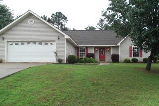 267 Landing Ln, Dadeville, AL 36853