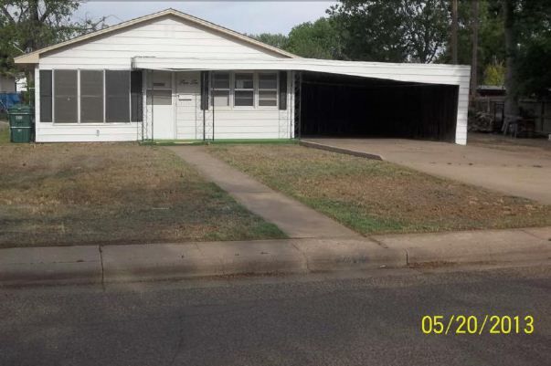 210 Princeton Ave, Liberal, KS 67901