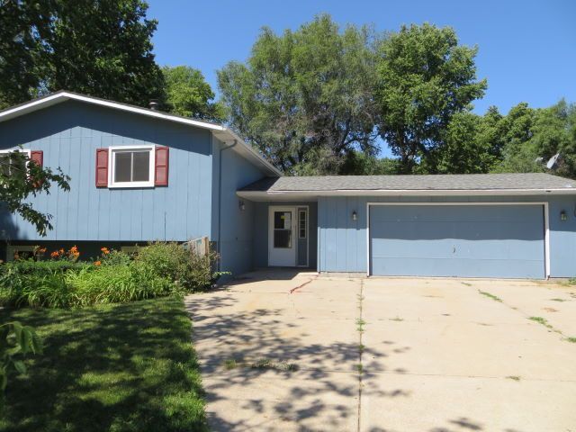 2412 N St, Auburn, NE 68305