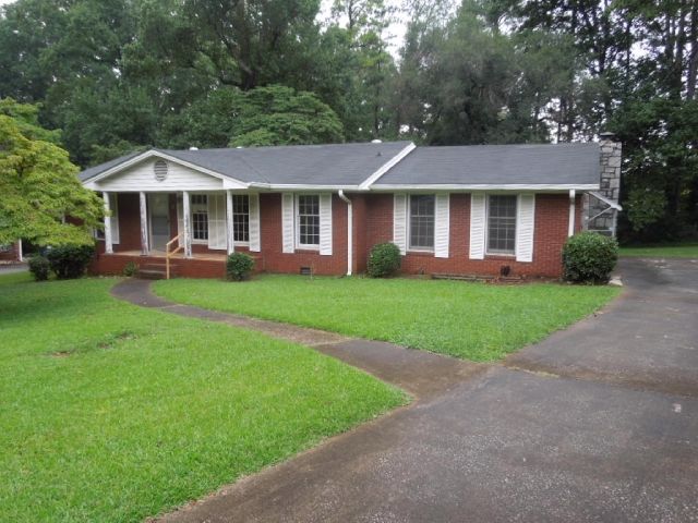 1325 Laverte Cir SW, Mableton, GA 30126