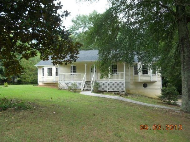 38 Cooper Lake Rd SW, Mableton, GA 30126