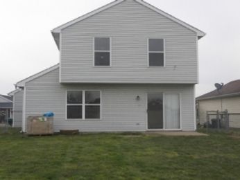 825 Walton Ct, Trenton, OH 45067