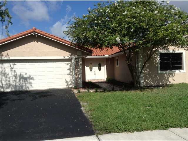 20128 NW 61 AV, Hialeah, FL 33015