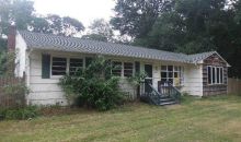 25 Raymond Ave Middle Island, NY 11953