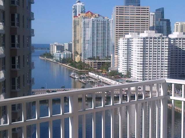 801 BRICKELL KEY BL # 1705, Miami, FL 33131