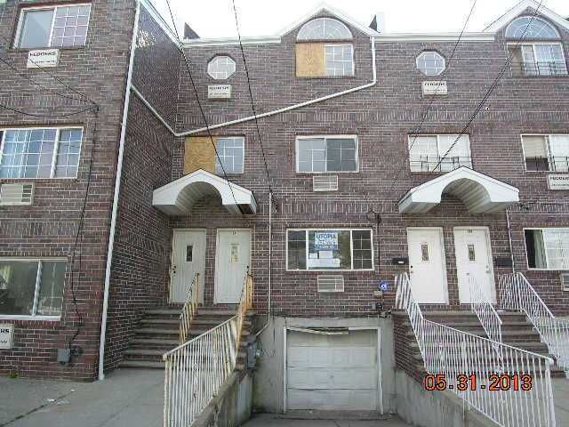 331 Beach 70th St, Arverne, NY 11692