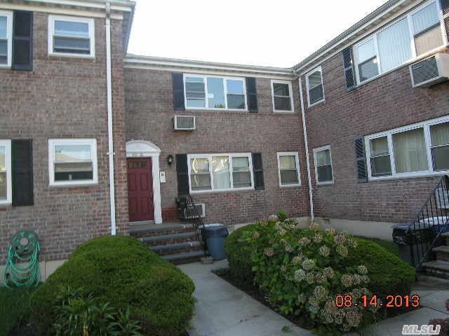 15236 Melbourne Ave # 236b, Flushing, NY 11367