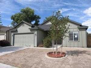 728 Canary Cir, Fernley, NV 89408