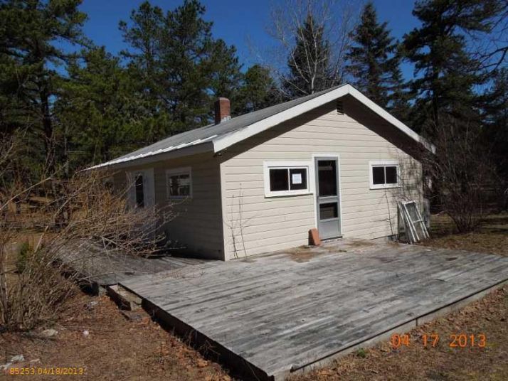 179 Pine Springs Rd, Shapleigh, ME 04076