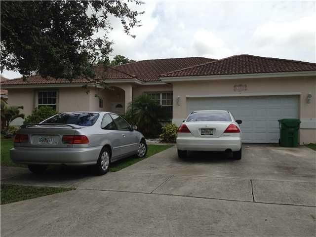 15845 SW 149 LN, Miami, FL 33196