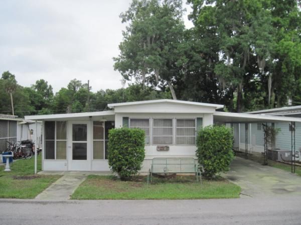 2290 MAIN ST, Tavares, FL 32778