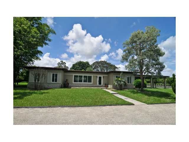 25000 SW 197 AV, Homestead, FL 33031