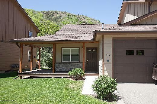 Whitehorse Place, Glenwood Springs, CO 81601