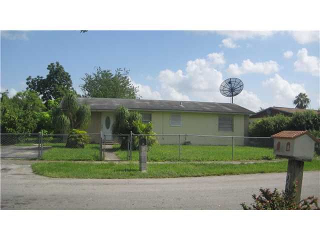 175 SW 17 TE, Homestead, FL 33030