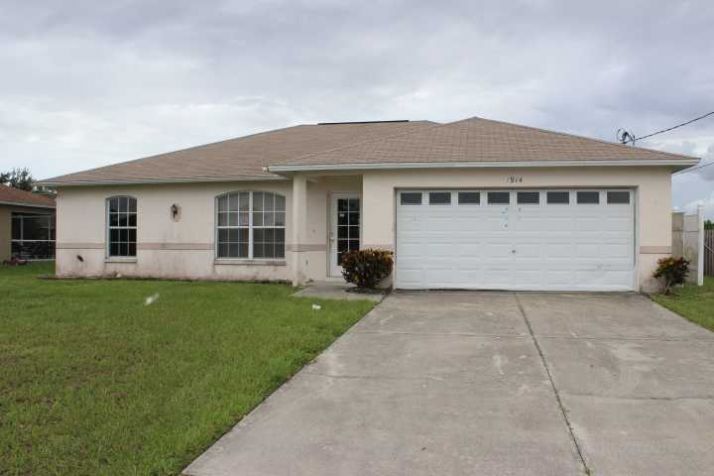 1914 Sw 13th Ln, Cape Coral, FL 33991