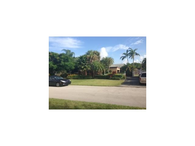 15441 SW 158 ST, Miami, FL 33187