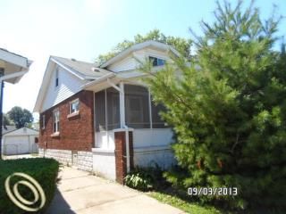 1035 Garfield Ave, Lincoln Park, MI 48146