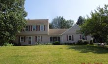 2375 Doris Dr Brighton, MI 48114