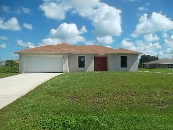 2700 46th St SW, Lehigh Acres, FL 33971