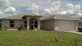 3506 37th St SW, Lehigh Acres, FL 33971