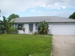 981 Sw Bellevue Ave, Port Saint Lucie, FL 34953