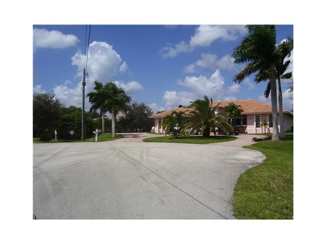 11401 NW 4TH CT, Fort Lauderdale, FL 33325