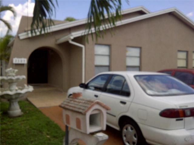 3305 SW 115 CT, Miami, FL 33165