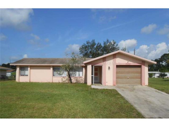 558 Azalea Dr Nw, Port Charlotte, FL 33952