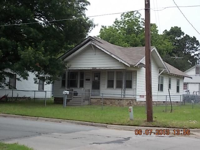 2216 Monta Ave, Muskogee, OK 74403