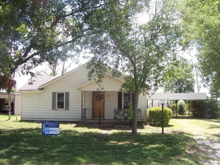 608 Harper Ave, Fletcher, OK 73541