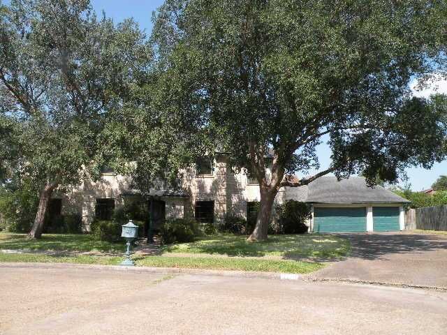 3950 Bolivia Dr, Pasadena, TX 77504