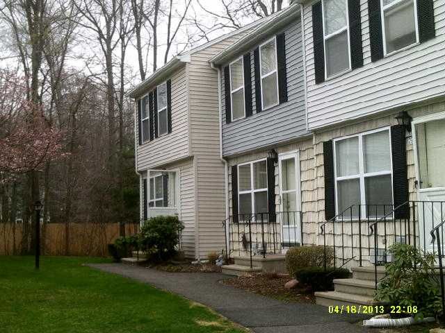 25 Summersweet Dr # 10d, Glastonbury, CT 06033