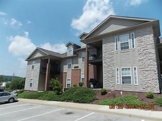 7300 St Andrews Woods Unit 104, Louisville, KY 40214