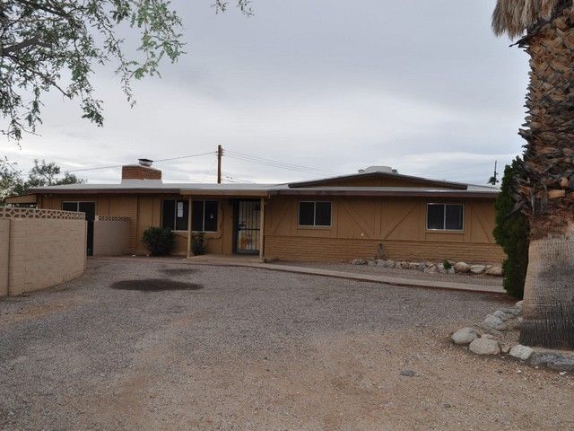 102 W Suffolk Drive, Tucson, AZ 85704