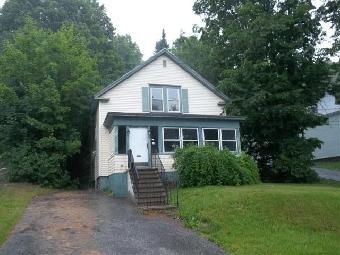 25 Hazel Street, Auburn, ME 04210