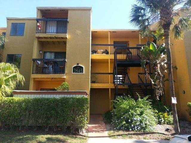 2845 Winkler Ave Apt 313, Fort Myers, FL 33916