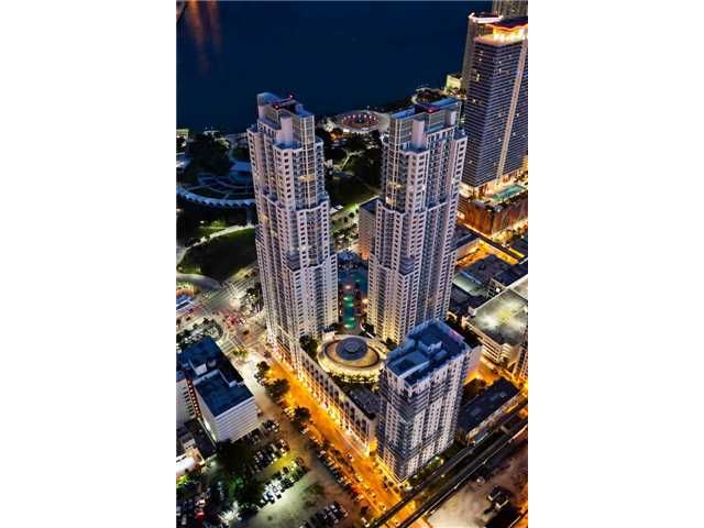 244 BISCAYNE BL # 4904, Miami, FL 33132