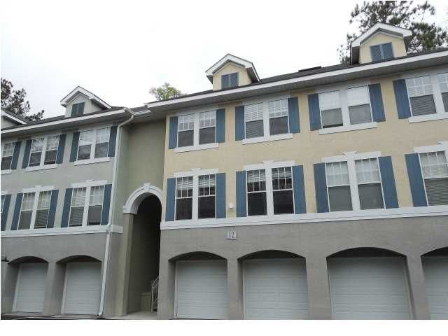 60 Fenwick Hall Aly Apt 1213, Johns Island, SC 29455