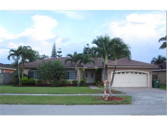 15240 SW 169 LN, Miami, FL 33187