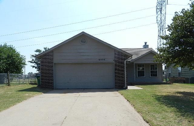 8906 E 135th St S, Bixby, OK 74008