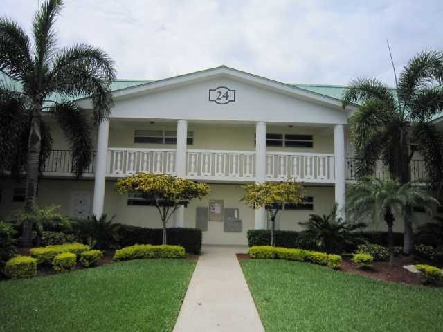 24 Colonial Club Dr # 205a, Boynton Beach, FL 33435